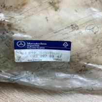 A0229976347 0229975347  Other engine bay part Mercedes-Benz C W203