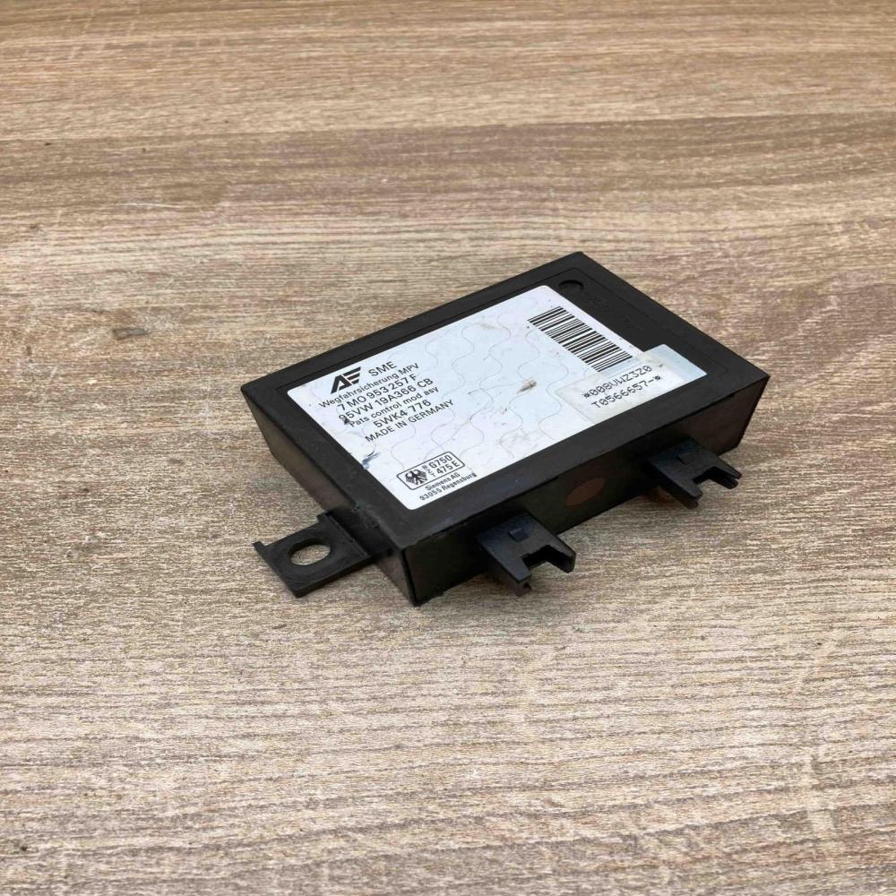 7M0953257F 5WK4776  Immobilizer control unit/module Seat Alhambra (Mk1)