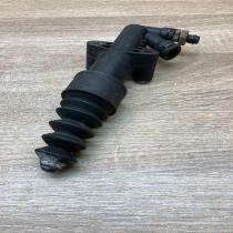 9683039580   Clutch master cylinder Peugeot 207