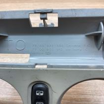 91051120 7700822509  Front seat light Renault Laguna I