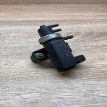 72190323 2246175  Turbo solenoid valve BMW 5 E39