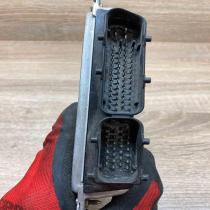 8D0907558F 0261204613  Engine control unit/module ECU Volkswagen PASSAT B5