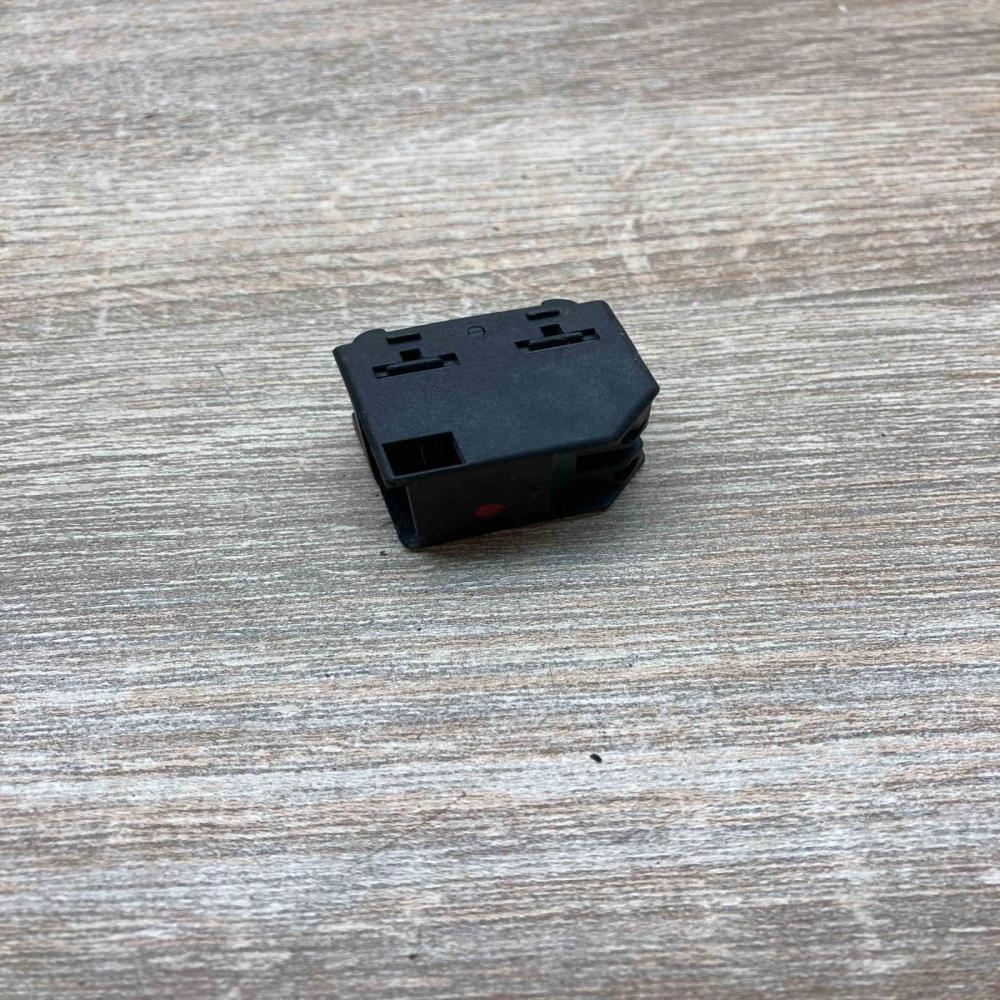 3B0959855B   Electric window control switch Volkswagen Golf IV