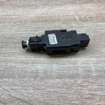 9128577 97W15K  Brake pedal sensor switch Volvo S70  V70  V70 XC