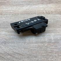 8766248   Air pressure sensor Volvo S70  V70  V70 XC