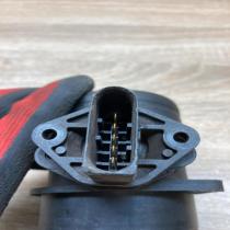 074906461B 0281002461  Mass air flow meter Skoda Octavia Mk2 (1Z)