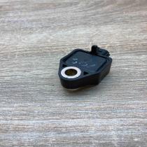 89173 06080   Airbag deployment crash/impact sensor Toyota Avensis Verso