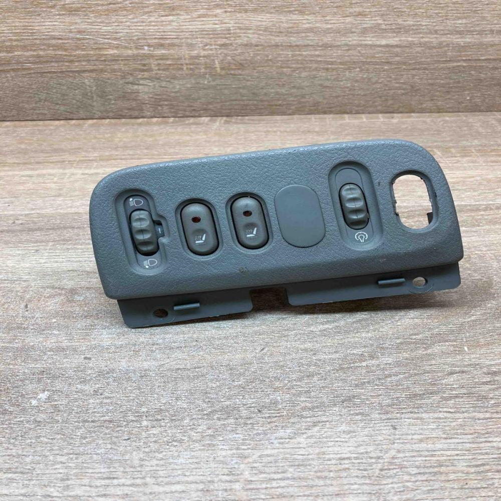 7700432429 7700433  Headlight level height control switch Renault Scenic I