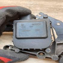 8D2820511E 0132801215  Air flap motor/actuator Volkswagen PASSAT B5.5
