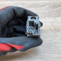 9162960 97W27K  Headlight level height control switch Volvo S70  V70  V70 XC
