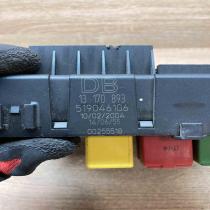 13170893 519046106  Fuse module Opel Astra J