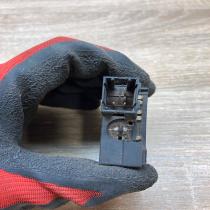 91166822 8200022569  Headlight level height control switch Renault Trafic II (X8