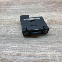 91166822 8200022569  Headlight level height control switch Renault Trafic II (X8