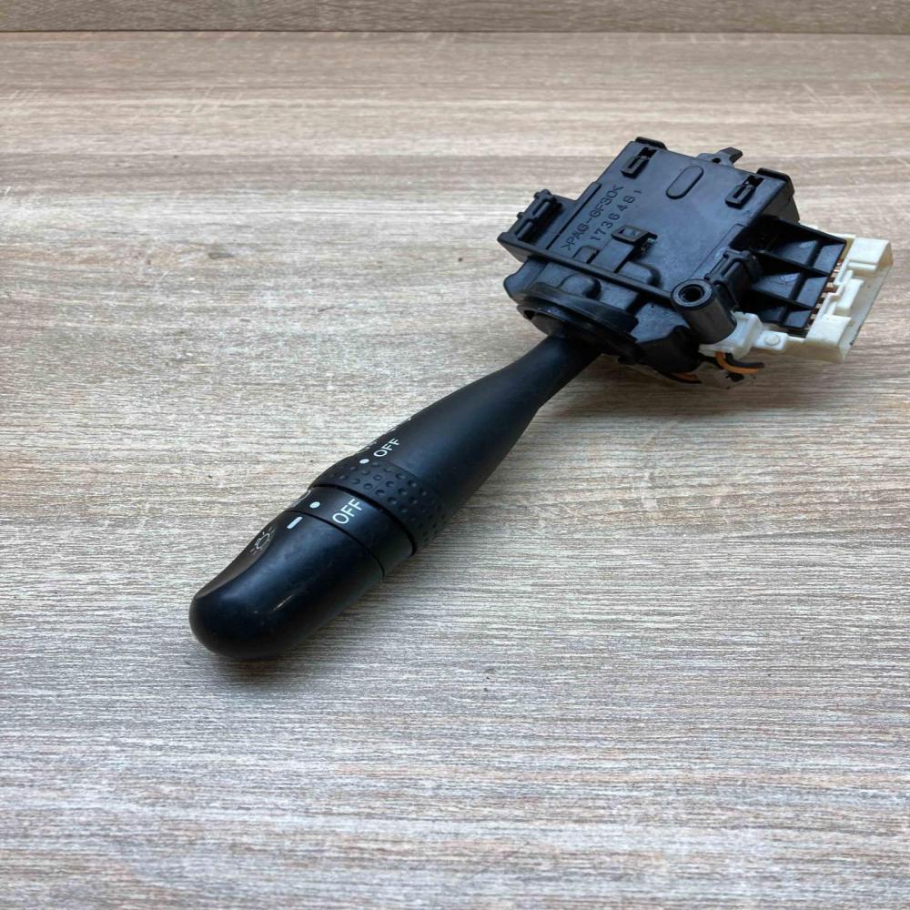 1736481   Indicator stalk Toyota Corolla Verso E121