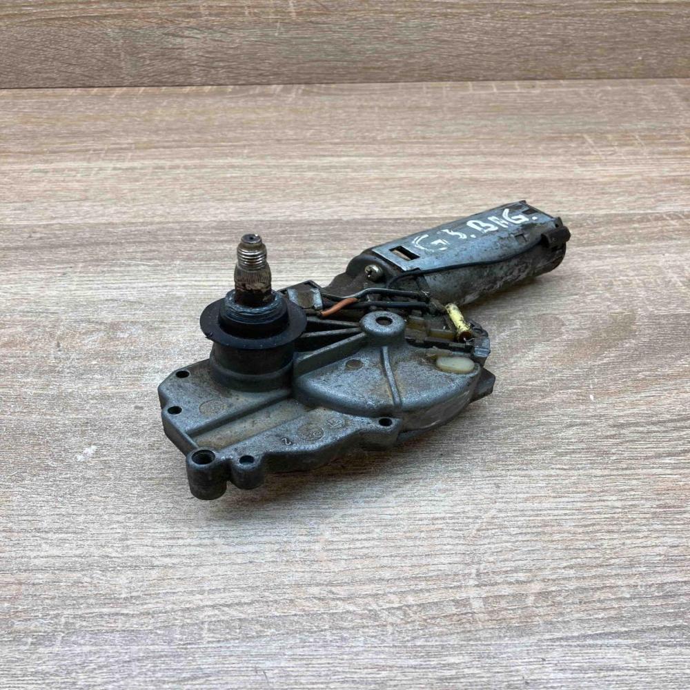 1H6955713A 403724  Rear window wiper motor Volkswagen Golf III