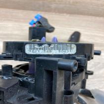 G11T655063   Wiper turn signal indicator stalk/switch Mazda 323