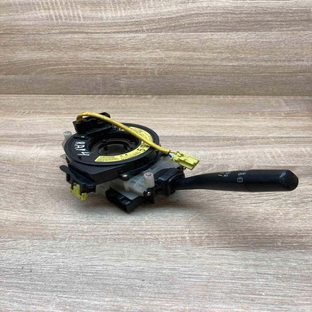 84310 42051 17A164  Wiper control stalk Toyota RAV 4 (XA20)