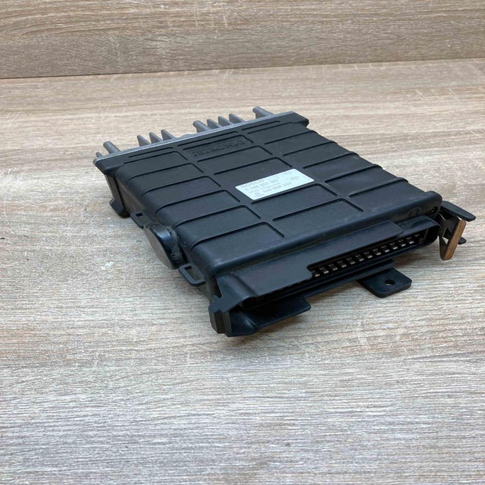 443906264 0280800165  Engine control unit/module ECU Audi 80 90 S2 B4