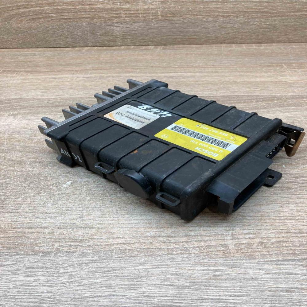 855907403B 0280000718  Engine control unit/module ECU Audi 80 90 B3