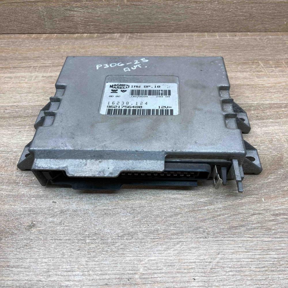 9621756480   Engine control unit/module ECU Peugeot 306