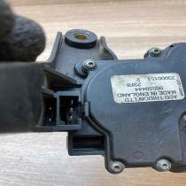 90559444 23000151  Rear window wiper motor Opel Astra G