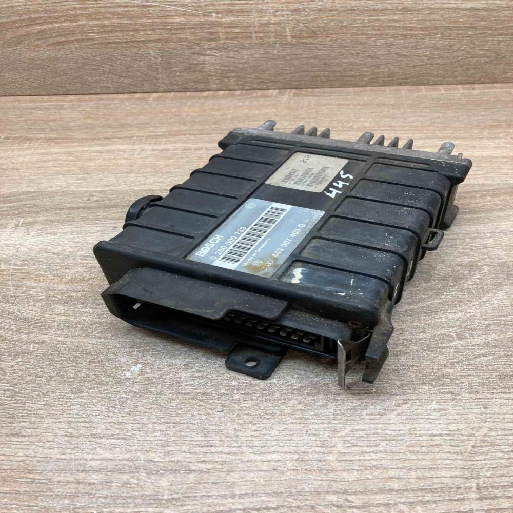 443907403G 0280000739  Engine control unit/module ECU Volkswagen PASSAT B3
