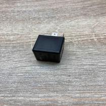9441158 V23134 J52 X346  Other relay Volvo S60