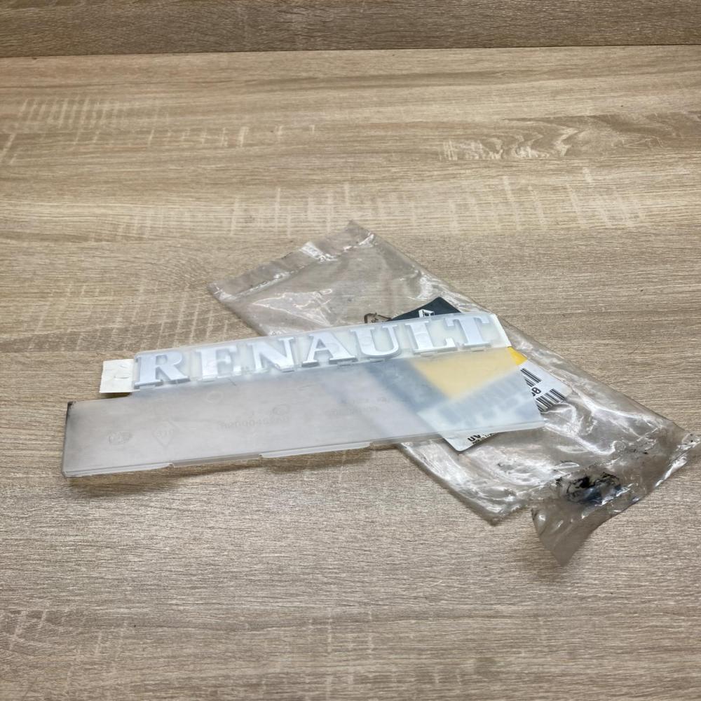 8200045250   Other badges/marks Renault Laguna II