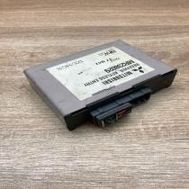 MR238029 971202  Comfort/convenience module Mitsubishi Carisma