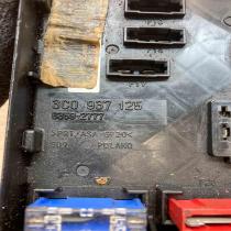 3C0937125 6359 2777  Fuse module Volkswagen PASSAT B6