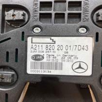 A2118202001 2JM008259  Front seat light Mercedes-Benz E W211