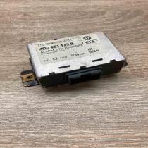 4D0951173B 960411  Alarm control unit/module Audi A4 S4 B5 8D