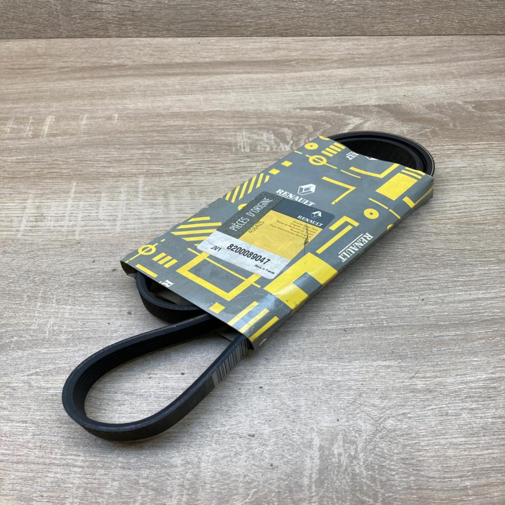 8200089047   Alternator belt Renault Clio IV