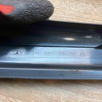 A2116800635 Used  Front sill trim cover Mercedes-Benz E W211