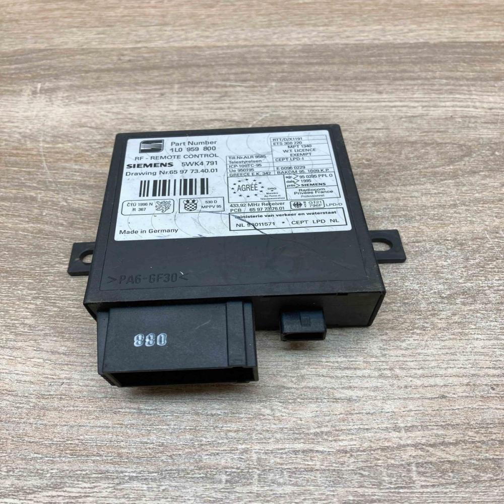 1L0959800 5WK4791  Comfort/convenience module Seat Ibiza II (6k)