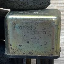 95220 21200   Other relay Hyundai Elantra