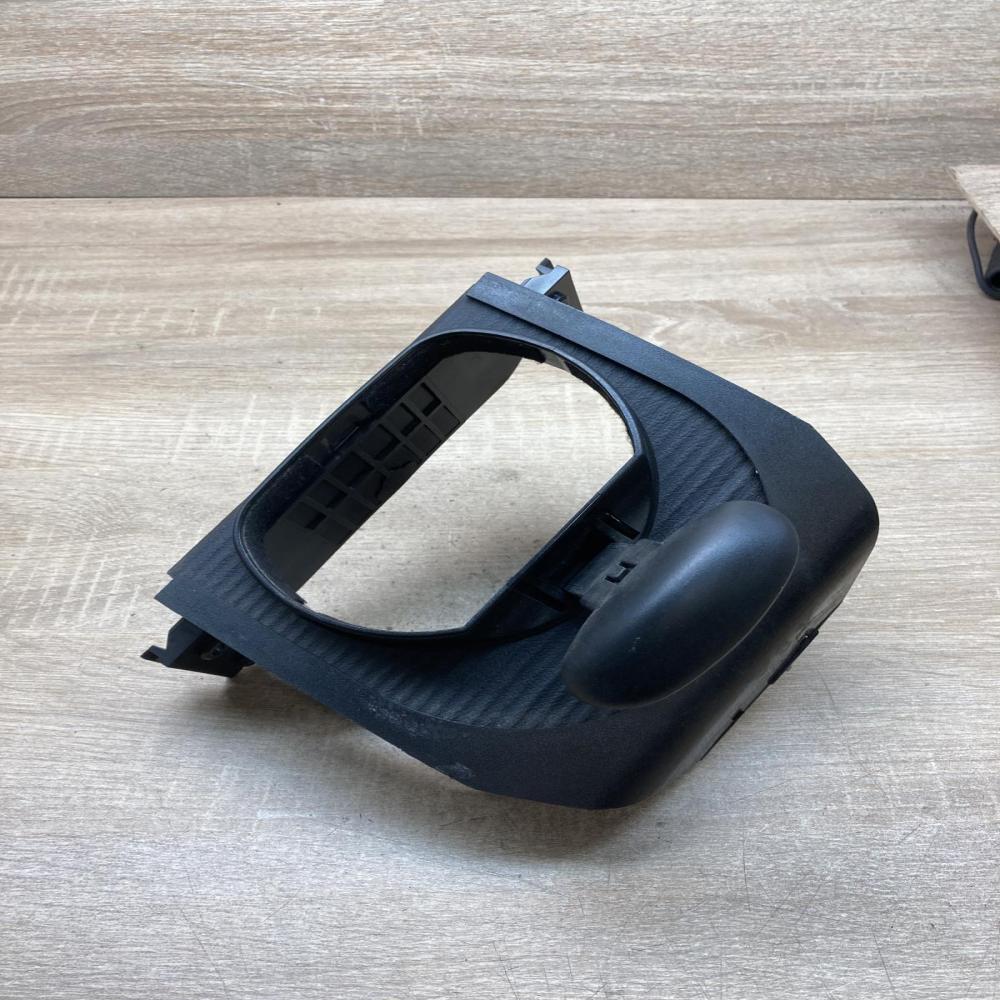 A2114600095   Steering wheel column trim Mercedes-Benz E W211