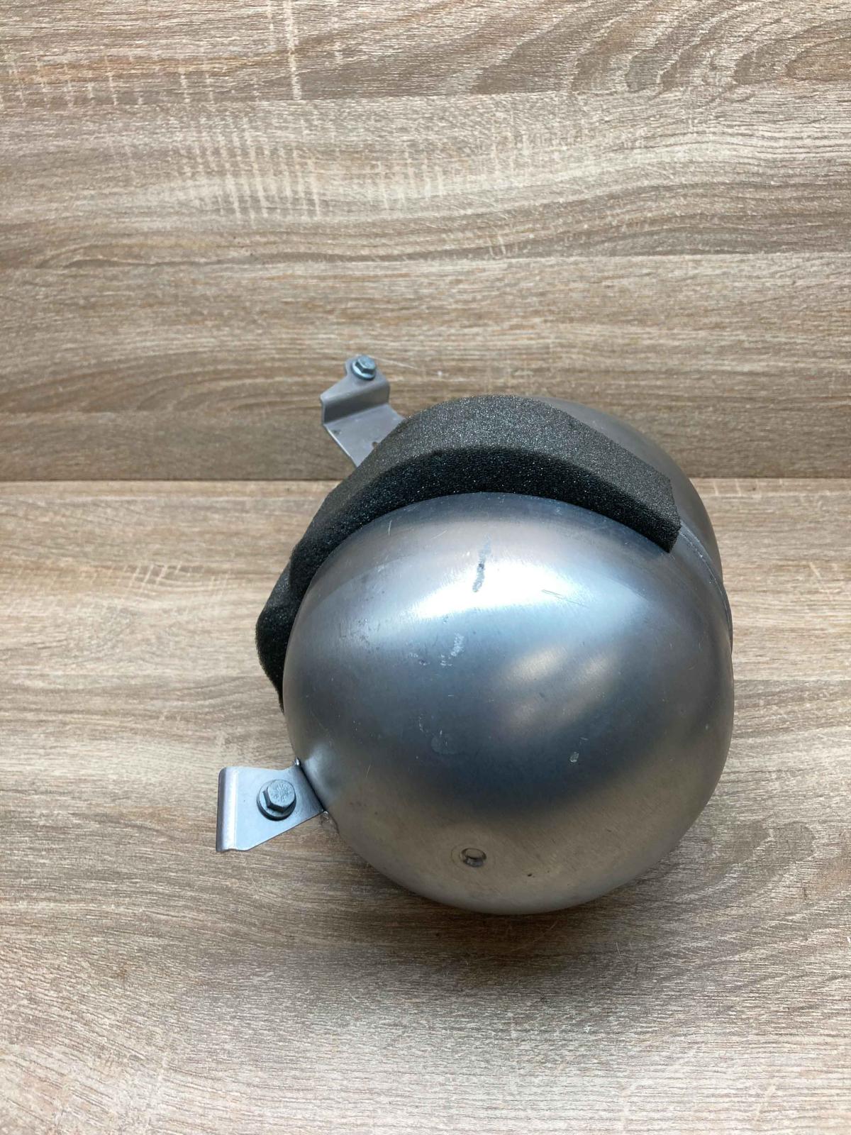 A2113200115   Air suspension tank/reservoir Mercedes-Benz E W211