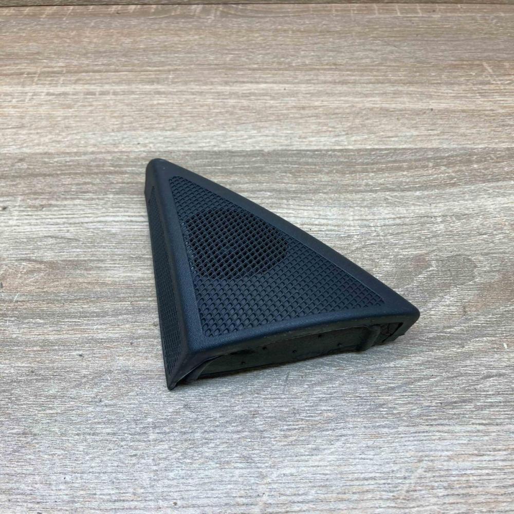A2118200202 A2117250194 Used Front door high frequency speaker Mercedes-Benz E W