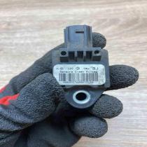 60685276   Airbag deployment crash/impact sensor Alfa Romeo 159
