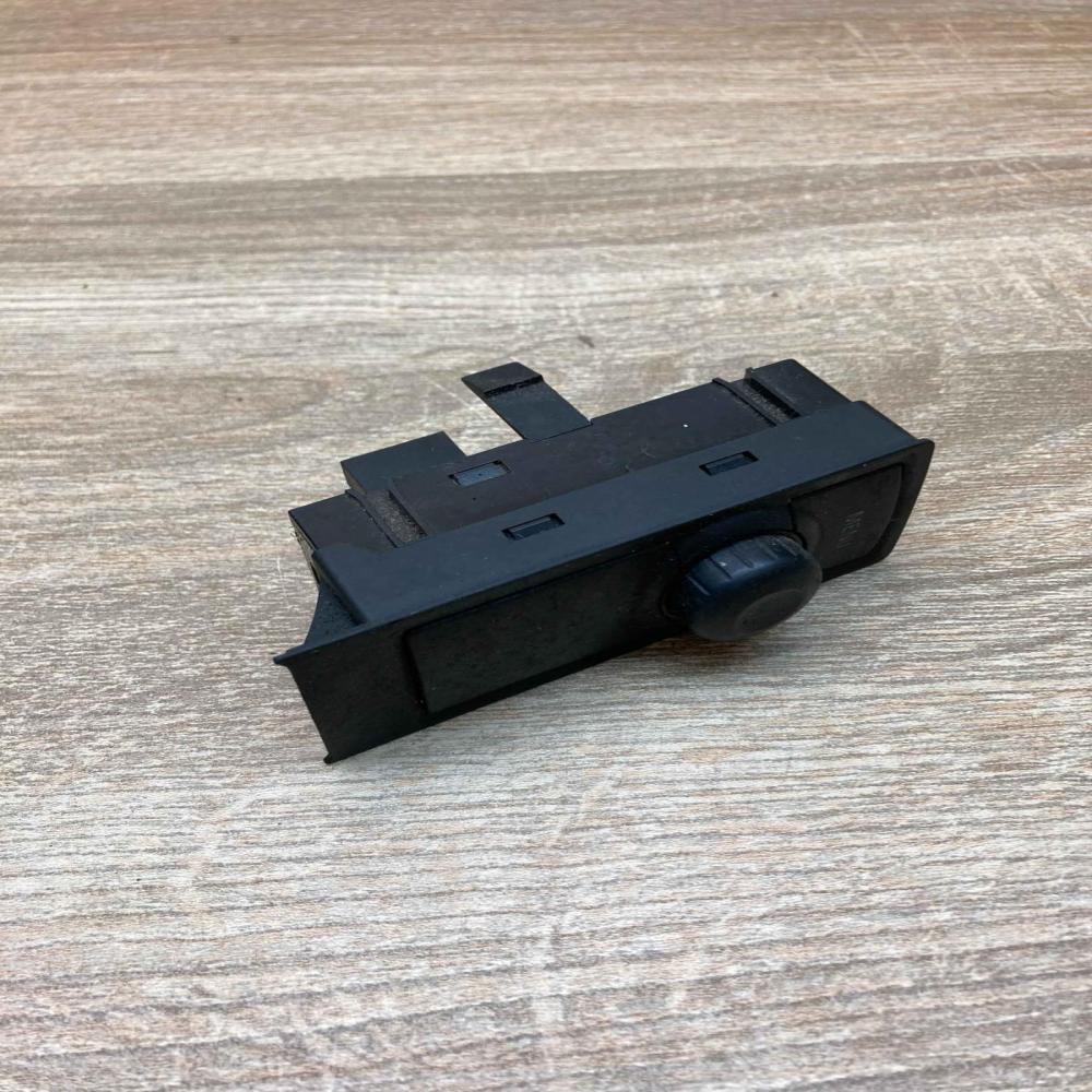 8E0910721A   Head unit multimedia control Audi A4 S4 B6 8E 8H