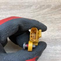13102028   Airbag deployment crash/impact sensor Opel Signum