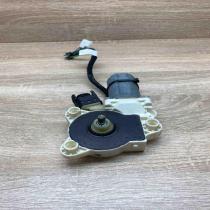 A2118202942  With plug Front door window regulator motor Mercedes-Benz E W211