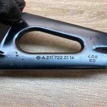 A2117220114   Other interior part Mercedes-Benz E W211