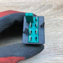 3B0963563C   Seat heating switch Volkswagen PASSAT B5