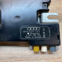 8P4035225 7617310104  Aerial antenna amplifier Audi A3 S3 8P