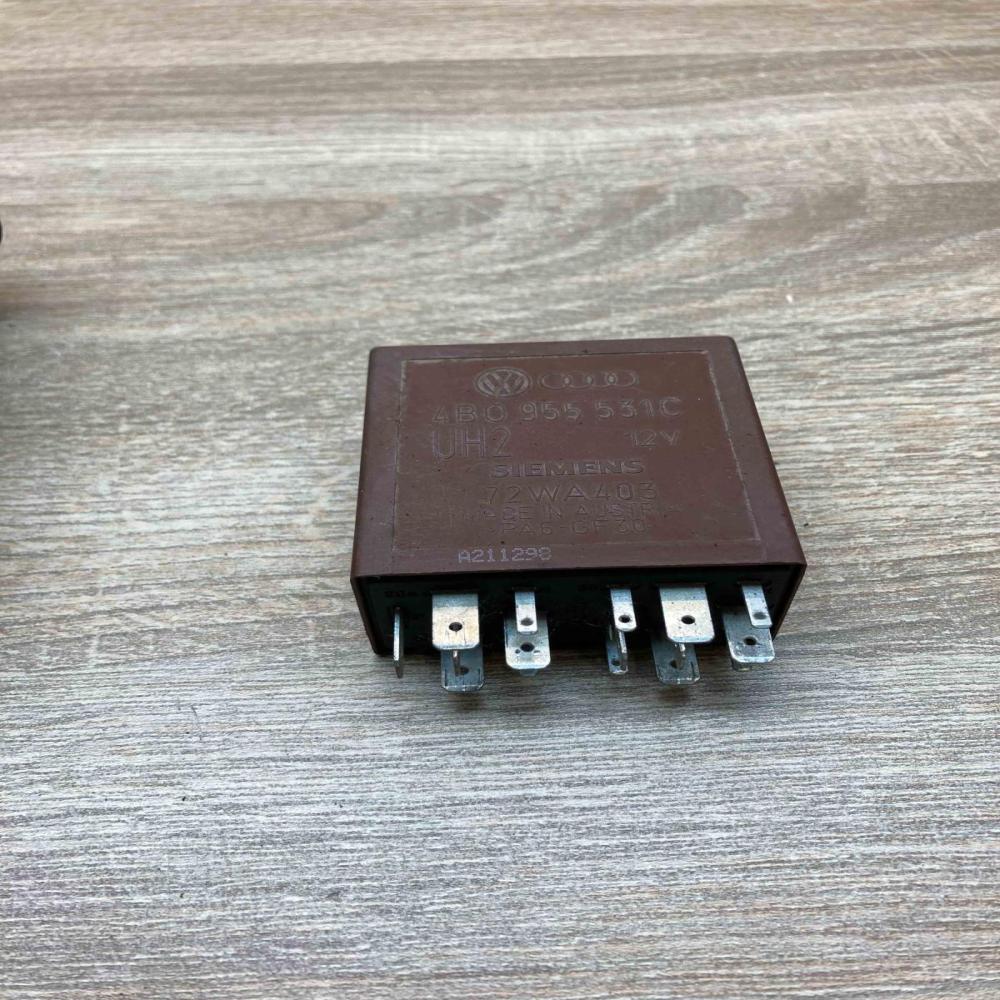 4B0955531C   Other relay Volkswagen PASSAT B5.5