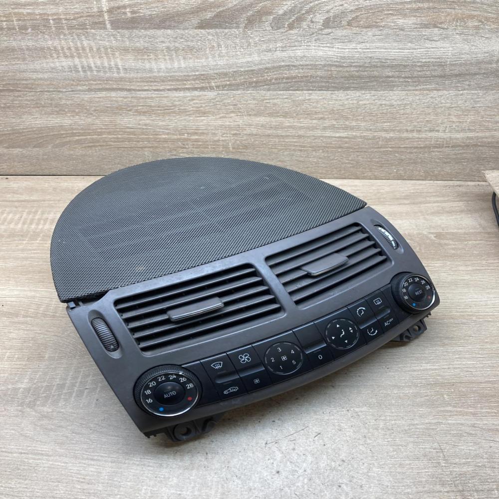 2118300385 A2118301854  Climate control unit Mercedes-Benz E W211