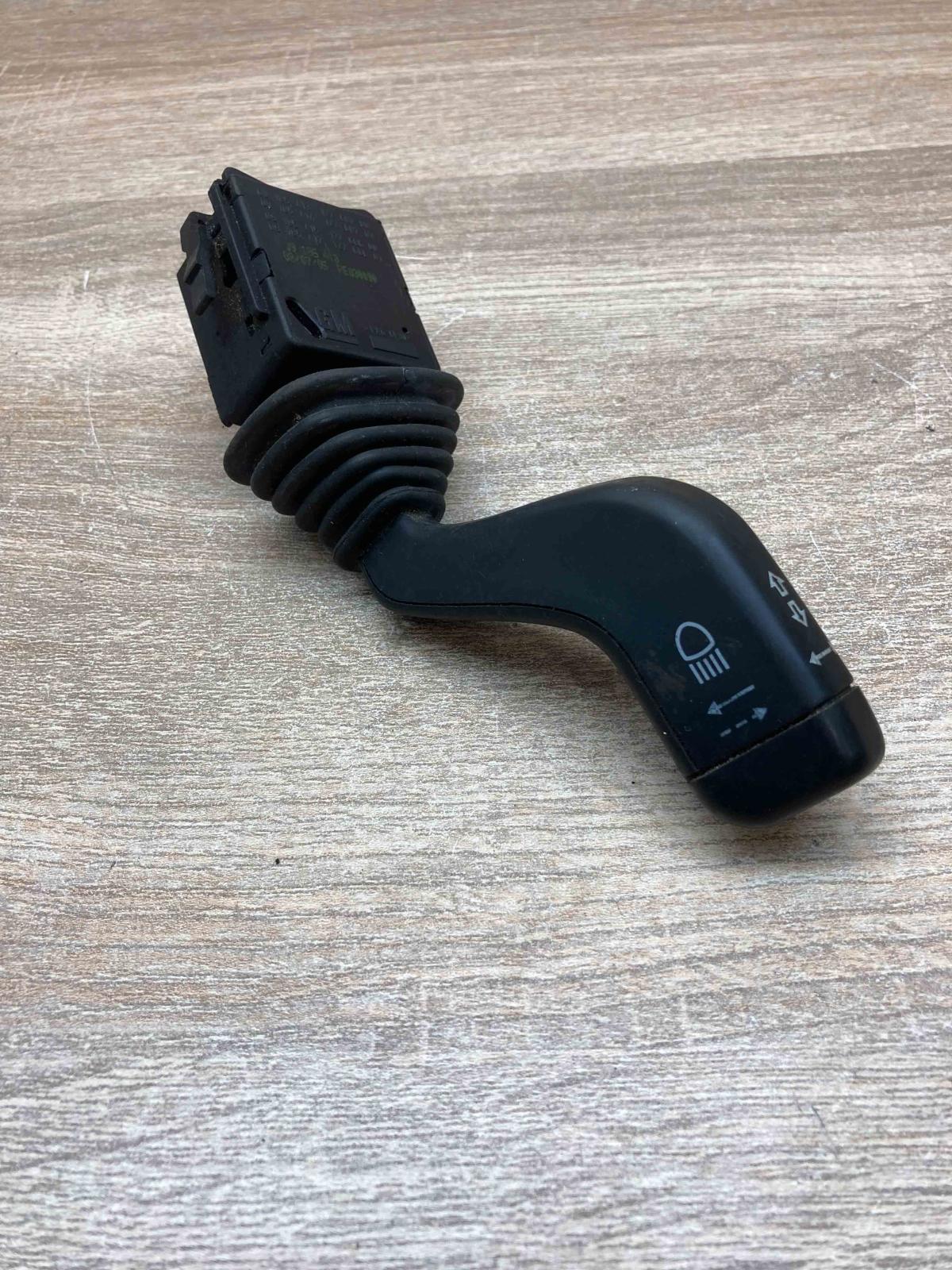 09185413   Indicator stalk Opel Meriva A