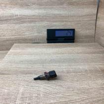 946905379   Intake air temperature sensor Volkswagen PASSAT B5